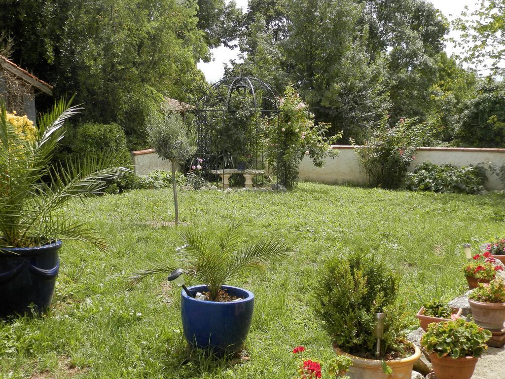 Maison De Charme Dans Le Gers Villa Noilhan Exterior photo
